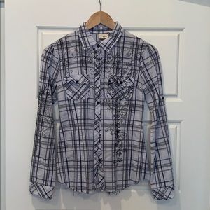 Daytrip•Long Sleeve•Button Down Top